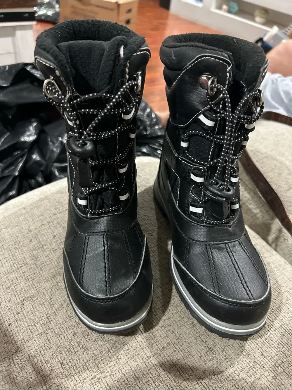 totes Black Kids Waterproof Snow Boots with Bungee Lace